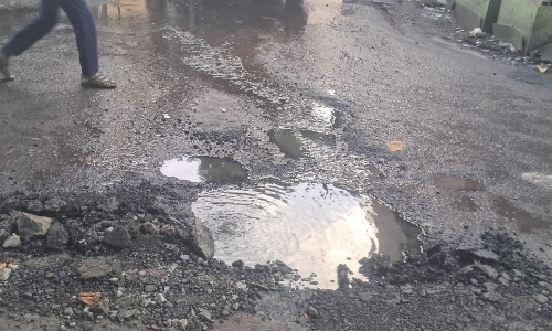 Chennai Citizen Connect: Sewer blockage, overflow render Tambaram road unusable Chennai Citizen Connect: Sewer blockage, overflow render Tambaram road unusable