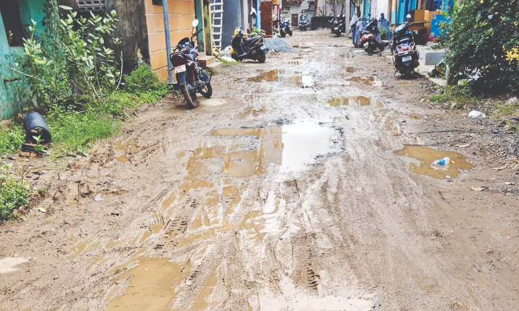 2,000 pothole roads identified in Chennai after heavy rain, says Mayor Priya