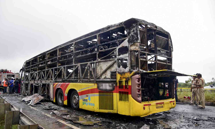 Andhra bus fire accident: Bike-borne duo drunk, say police Andhra bus fire accident: Bike-borne duo drunk, say police