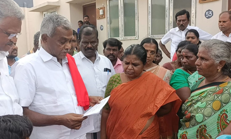 Allot housing units to Dalit beneficiaries in Theni: CPM Allot housing units to Dalit beneficiaries in Theni: CPM