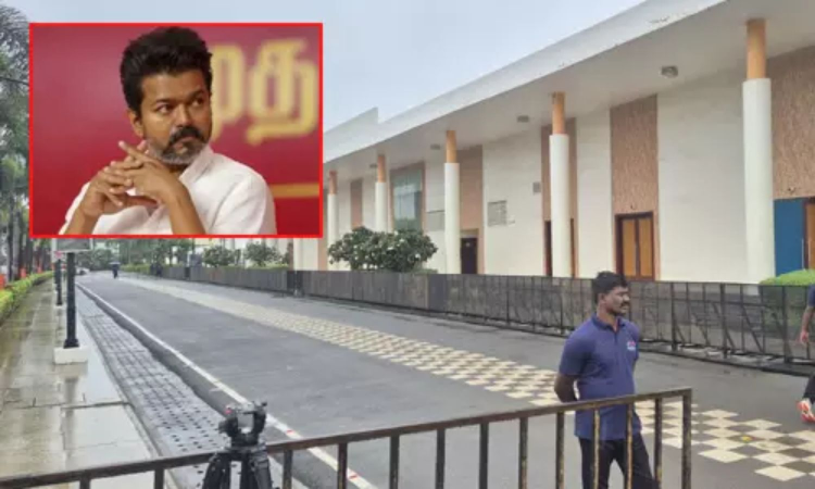 Finally, Vijay meets Karur victims’ kin; netizens slam ‘insensitivity’ Finally, Vijay meets Karur victims’ kin; netizens slam ‘insensitivity’