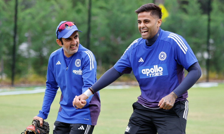 Focus on Sky: India takes on Australia in the first T20I with skipper under the scanner Focus on Sky: India takes on Australia in the first T20I with skipper under the scanner