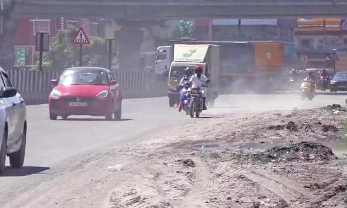 Chennai Citizen Connect: Commuters cry foul over dust fog on Vandalur-Walajabad stretch