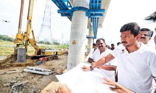 Deputy Chief Minister takes stock of flood-prevention and civic works in South Chennai