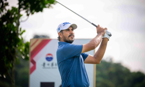 Bhullar inside top 10 on opening day of Singapore Open
