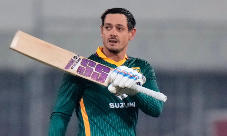 De Kock revives international career with a century as South Africa thrashes Pakistan in 2nd ODI