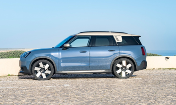 MINI launches electric SUV Countryman SE All4 in India