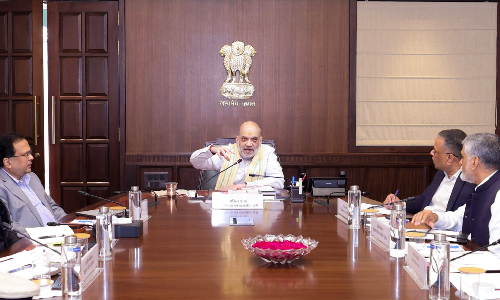 Delhi blast: Shah chairs 2 security review meetings