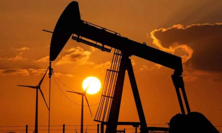 Indias spend on Russian oil buy at 2.5 bn euro in Oct ahead of new sanctions