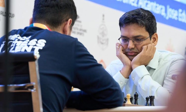 Harikrishna goes down in tie-breaker, Arjun to play Wei today