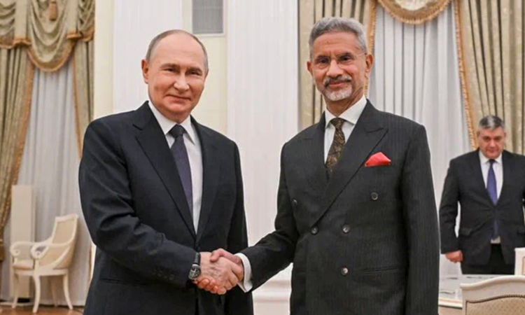 Jaishankar meets President Putin, briefs him on preparations for annual summit Jaishankar meets President Putin, briefs him on preparations for annual summit