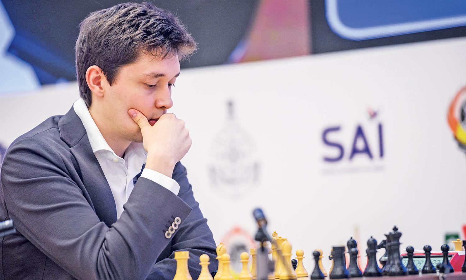 FIDE World Cup: Both semifinals head to tiebreak after another day of draws