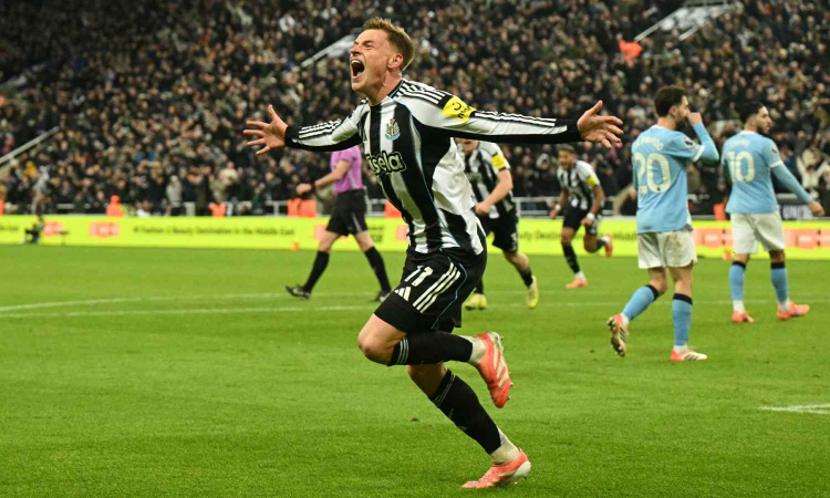 Barnes’ double helps Newcastle beat Man City
