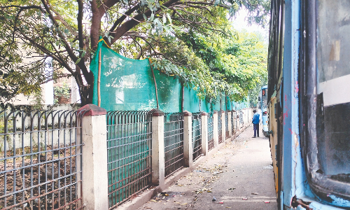 Shifting of Mandaveli terminus leaves MTC staff without basic amenities