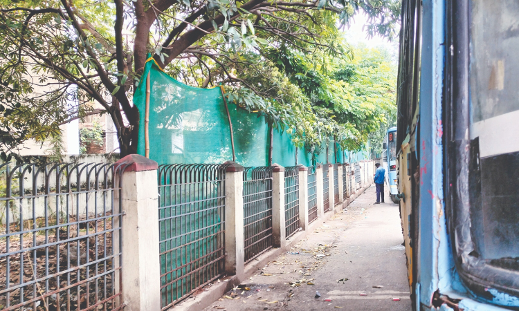 Shifting of Mandaveli terminus leaves MTC staff without basic amenities