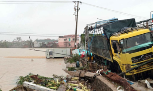 Death toll from Vietnam flooding rises to 98