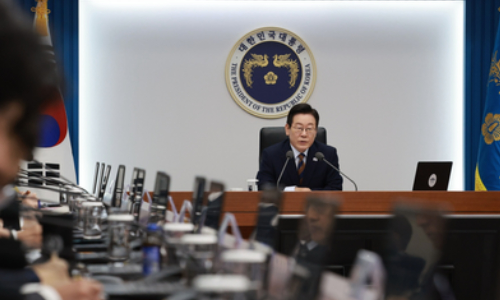 South Korean President Lee urges bipartisan cooperation to pass 2026 budget plan