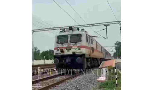 Southern Railway spl train touches 145 kmph on Kovai-Jolarpettai high-speed trial run Southern Railway spl train touches 145 kmph on Kovai-Jolarpettai high-speed trial run