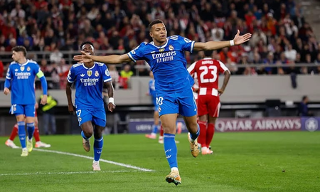 Mbappé scores 4, PSG hits 5, Arsenal topples Bayern and teenage scorers shine in Champions League