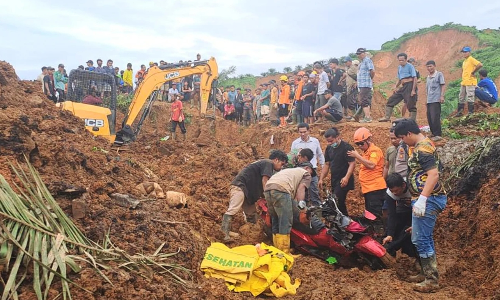 Death toll from floods, landslides on Indonesias Sumatra island rises to 248, authorities say