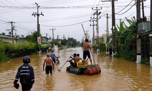 Deadly Asian floods no fluke, theyre climate warning: scientists