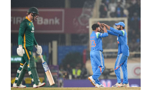 Kohli’s 135 helps India beat SA by 17 runs in first ODI