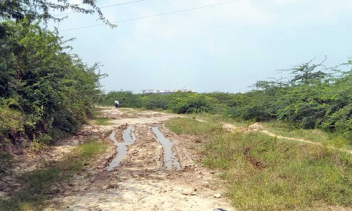 Chennai: Long-pending link road work amplifies Manali residents connectivity woes Chennai: Long-pending link road work amplifies Manali residents connectivity woes