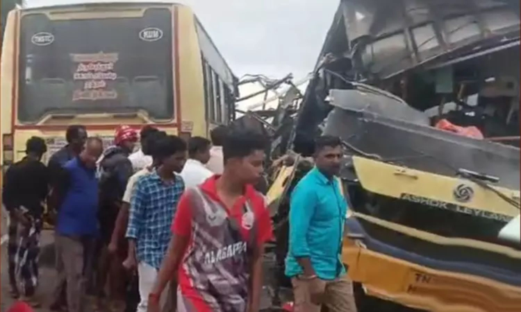 11 dead as 2 state buses collide in Sivaganga 11 dead as 2 state buses collide in Sivaganga
