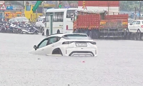 Cyclone Ditwah HIGHLIGHTS: Stationary depression brings more rain to Chennai; red alert in four TN districts Cyclone Ditwah HIGHLIGHTS: Stationary depression brings more rain to Chennai; red alert in four TN districts