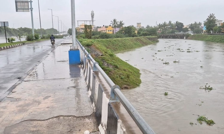 Flood warning issued along water canals leading to Adyar river in Sriperumbudur after torrential rains