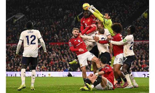 Premier League: Manchester United held to 1-1 draw at home by struggling West Ham