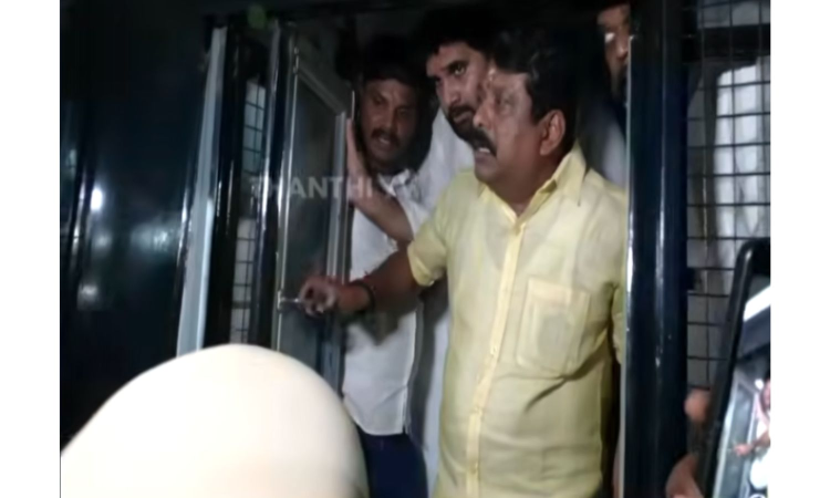 Tiruparankundram Deepathoon row: Cops arrest TN BJP chief Nainar Tiruparankundram Deepathoon row: Cops arrest TN BJP chief Nainar