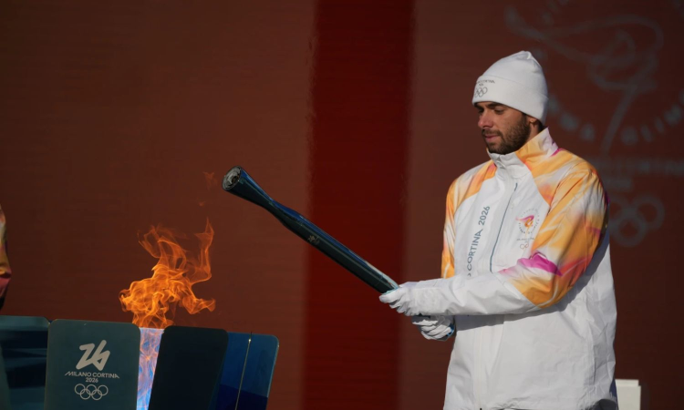 Summer Olympians begin torch relay for Milan Cortina Winter Games on 2-month countdown
