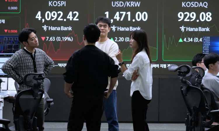 Asian shares mixed ahead of Fed interest rate decision Asian shares mixed ahead of Fed interest rate decision