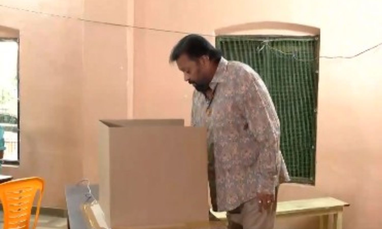 Kerala local body polls: Polling underway in 7 districts; Union Minister Suresh Gopi votes Kerala local body polls: Polling underway in 7 districts; Union Minister Suresh Gopi votes