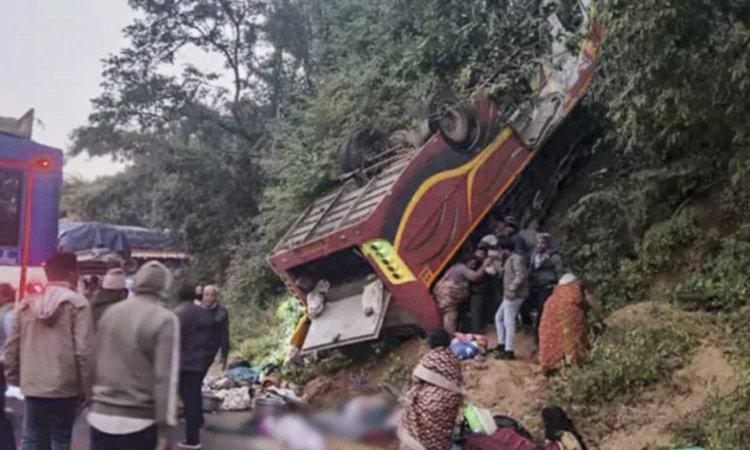 Nine killed, 23 injured as bus falls off ghat road in Andhra Pradesh
