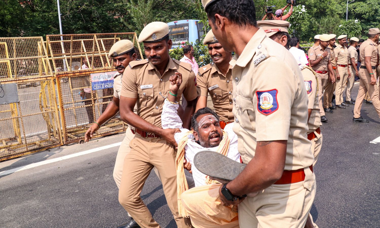 Cleanliness workers detained during protests at multiple locations in Chennai Cleanliness workers detained during protests at multiple locations in Chennai