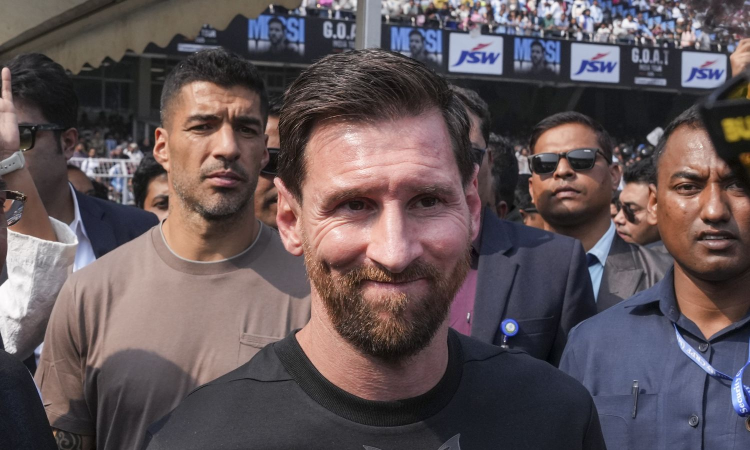 Salt lake turns salty: Frustration over brief appearance and poor planning turns Messi’s Kolkata event chaotic Salt lake turns salty: Frustration over brief appearance and poor planning turns Messi’s Kolkata event chaotic