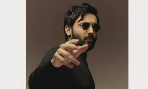 I try to speak a lot in silence: Paramvir Cheema on receiving praise for Tere Ishk Mein I try to speak a lot in silence: Paramvir Cheema on receiving praise for Tere Ishk Mein