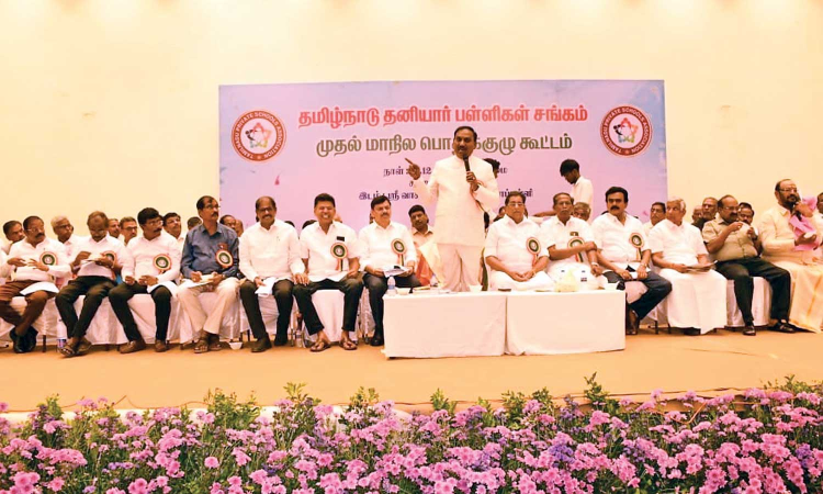 Tamil Nadu: Upgrade matriculation syllabus on par with CBSE, urge private schools association Tamil Nadu: Upgrade matriculation syllabus on par with CBSE, urge private schools association