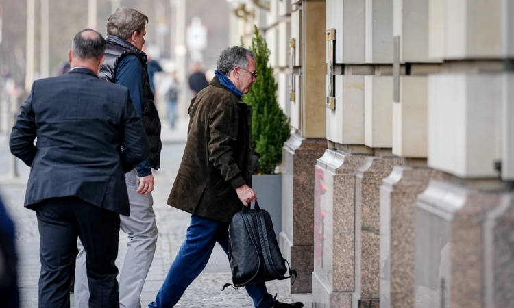 US envoys arrive in Berlin for another round of Ukraine peace talks US envoys arrive in Berlin for another round of Ukraine peace talks