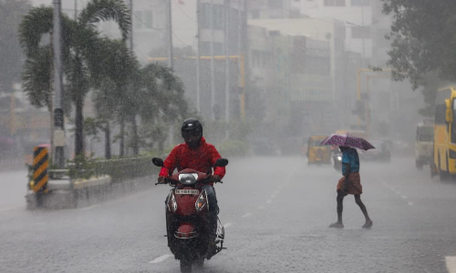 Chennai gets brief but sharp showers after 10-day dry spell