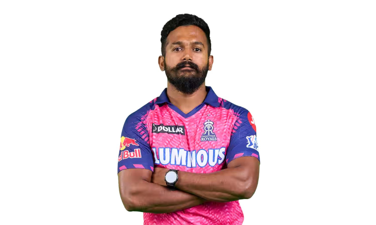 KM Asif goes unsold KM Asif goes unsold