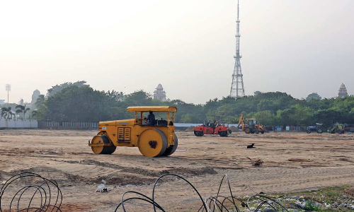 Parking or sailing academy: GCC, SDAT eye Marina land Parking or sailing academy: GCC, SDAT eye Marina land