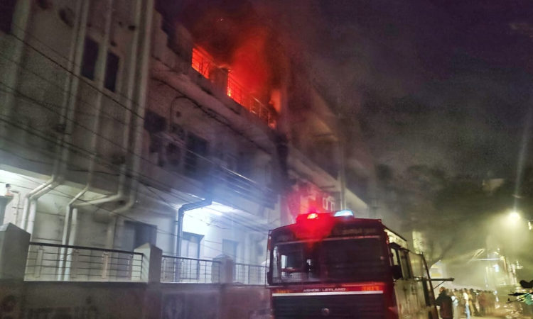 Woman employee dies in fire accident in Madurai Woman employee dies in fire accident in Madurai