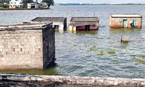 Chembarambakkam full to the brim, maroons Nandambakkam Chembarambakkam full to the brim, maroons Nandambakkam