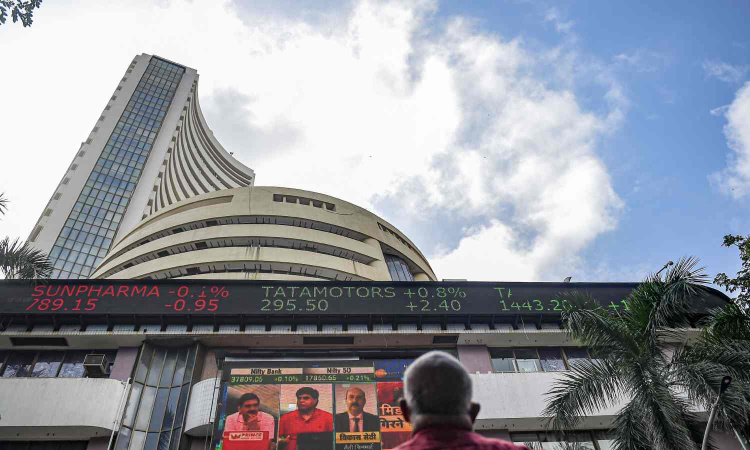 Stock markets trade higher in early deals Stock markets trade higher in early deals