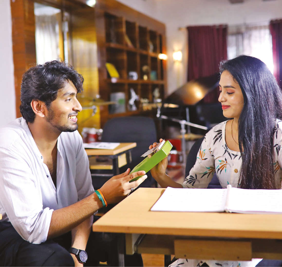 Latest Tamil music video Amour clocks 1.6 million views