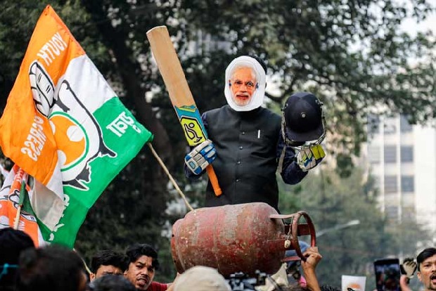 Petrol, diesel prices hiked for fifth time in 6 days: Check rates