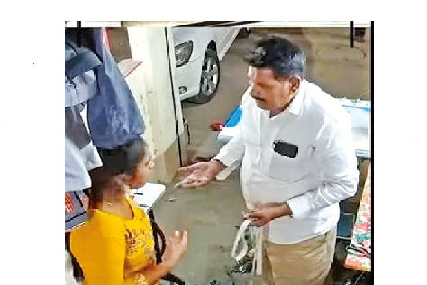 DeTect: Scripted awareness video shared to target minorities